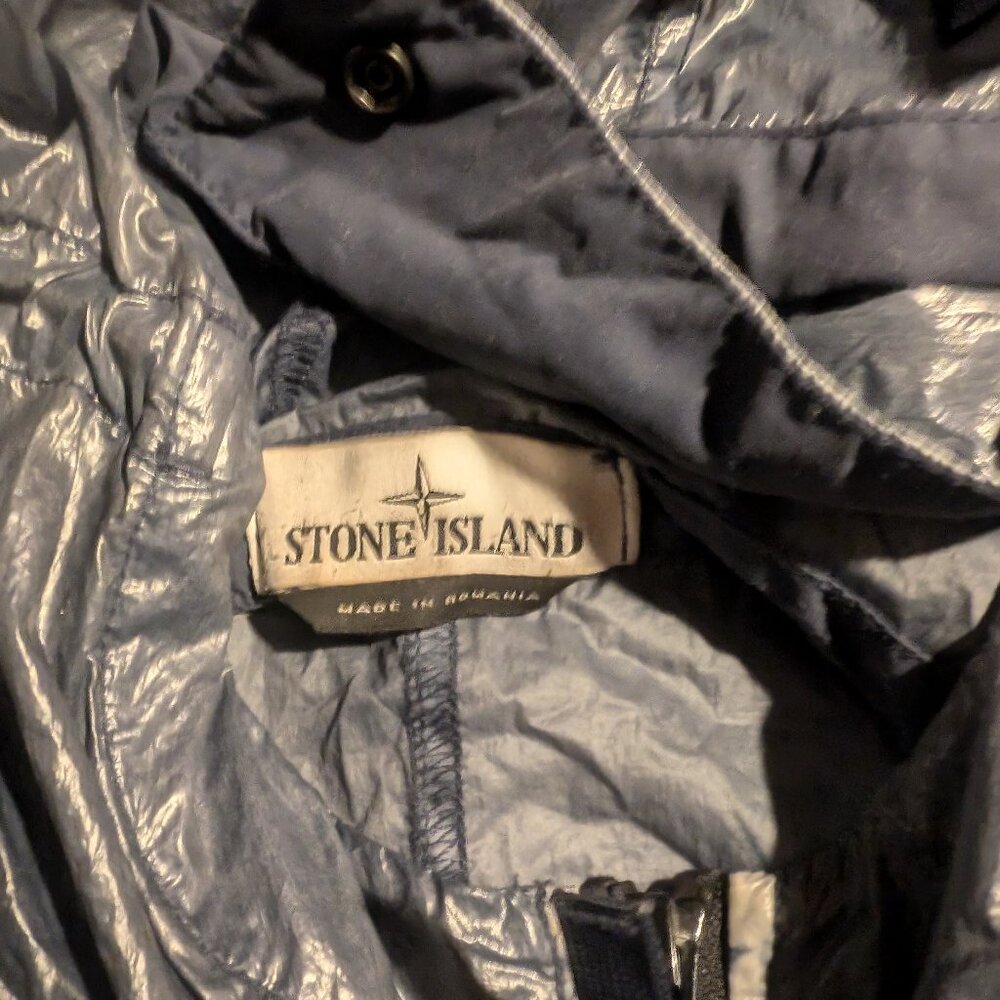 Stone Island Packable Rain Jacket - Blueish Gray Transparent - Stylish & Fun - Picture 8 of 9